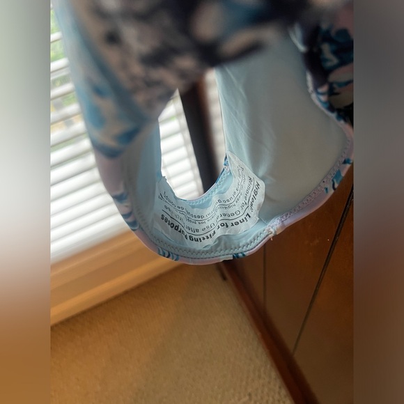 NANETTE LEPORE Lavender Trails Priya Plunge Swimsuit NEW WITH TAG SIZE:4 - Picture 10 of 13